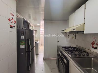 Apartamento de 3 alcobas en arriendo en Florida Nueva, Medellín, 110 m² · foto 13 de 17