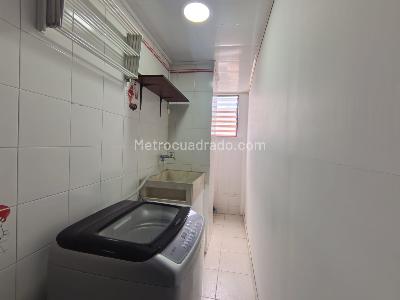 Apartamento de 3 alcobas en arriendo en Florida Nueva, Medellín, 110 m² · foto 14 de 17