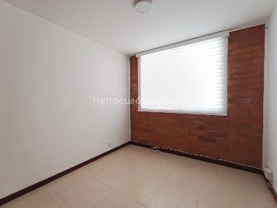 Apartamento de 3 alcobas en arriendo en La Aguacatala, Medellín, 80 m² · foto 13 de 18