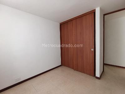 Apartamento de 3 alcobas en arriendo en La Aguacatala, Medellín, 80 m² · foto 14 de 18