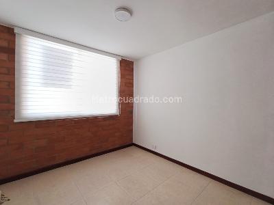 Apartamento de 3 alcobas en arriendo en La Aguacatala, Medellín, 80 m² · foto 15 de 18