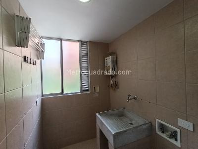 Apartamento de 3 alcobas en arriendo en La Aguacatala, Medellín, 80 m² · foto 18 de 18