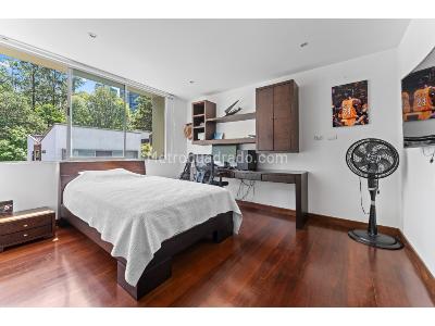 Apartamento de 3 alcobas en venta en San Lucas, Medellín, 452 m² · foto 14 de 20