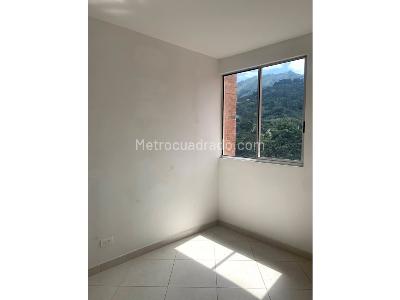 Apartamento en venta en San Gabriel, Itagüí · foto 4 de 11
