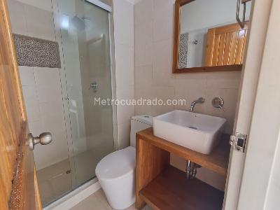 Apartamento de 3 alcobas en arriendo en La Almeria, Medellín, 84 m² · foto 15 de 17