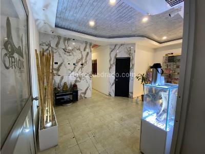 Casa de 5 alcobas en venta en Prado, Medellín, 209 m² · foto 4 de 14