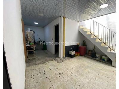 Casa de 5 alcobas en venta en Prado, Medellín, 209 m² · foto 6 de 14