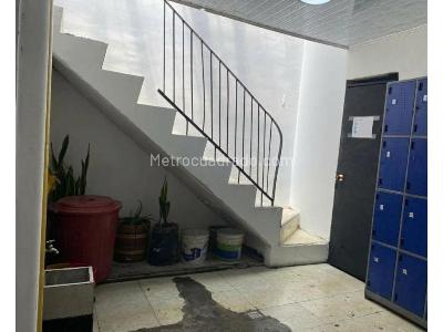 Casa de 5 alcobas en venta en Prado, Medellín, 209 m² · foto 7 de 14