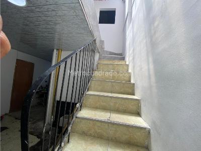 Casa de 5 alcobas en venta en Prado, Medellín, 209 m² · foto 8 de 14