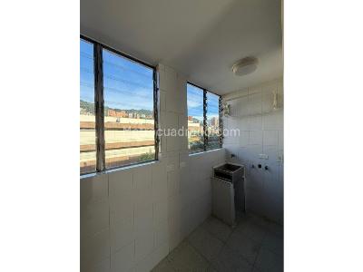 Apartamento de 3 alcobas en venta en Alejandria, Medellín, 100 m² · foto 9 de 13