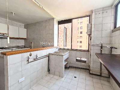 Apartamento de 3 alcobas en arriendo en La Florida El Poblado, Medellín, 151 m² · foto 5 de 16