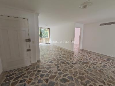 Apartamento de 4 alcobas en arriendo en Laureles Medellin, Medellín, 120 m² · foto 5 de 19