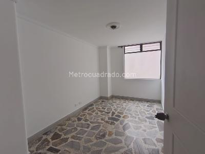 Apartamento de 4 alcobas en arriendo en Laureles Medellin, Medellín, 120 m² · foto 9 de 19