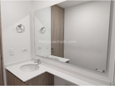 Apartamento de 3 alcobas en venta en Camino Verde, Envigado, 85 m² · foto 8 de 14