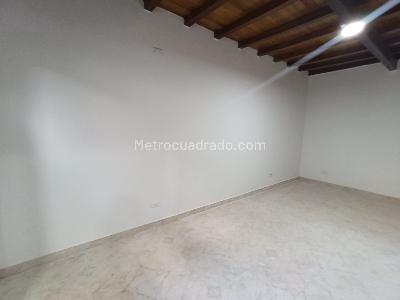 Apartamento de 2 alcobas en arriendo en Rosales, Medellín, 60 m² · foto 10 de 20