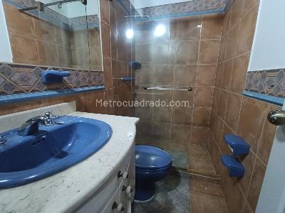 Apartamento de 2 alcobas en arriendo en Rosales, Medellín, 60 m² · foto 12 de 20
