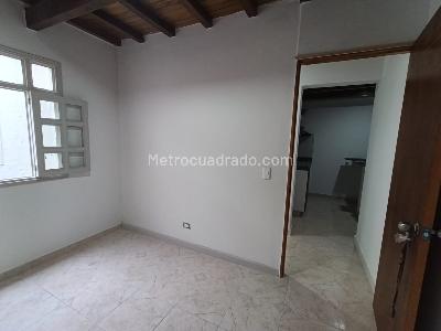 Apartamento de 2 alcobas en arriendo en Rosales, Medellín, 60 m² · foto 16 de 20