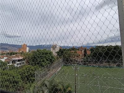 Apartamento de 3 alcobas en venta en Calasanz Parte Baja, Medellín, 76 m² · foto 12 de 12