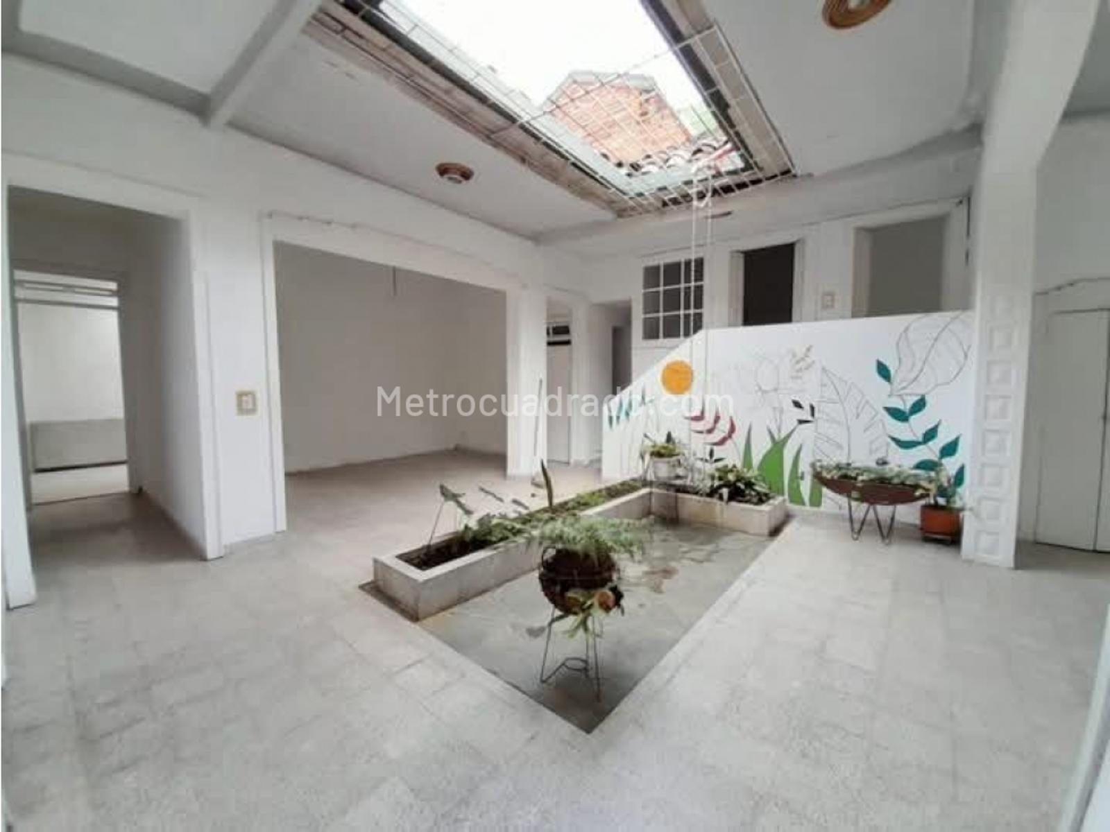 Casa de 3 habitaciones en venta en Prado, Medellín — imagen 1 de 14
