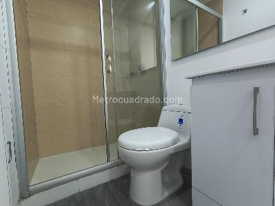 Apartamento de 3 alcobas en arriendo en San Lucas, Medellín, 81 m² · foto 12 de 13
