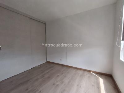 Apartamento de 2 alcobas en arriendo en El Carmelo Sabaneta, Sabaneta, 70 m² · foto 8 de 16