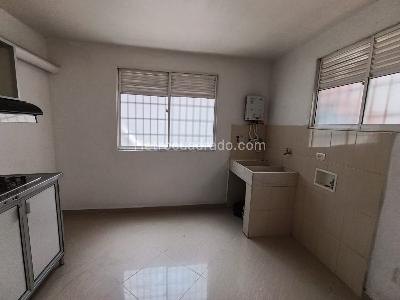 Apartamento de 3 alcobas en arriendo en Miravalle, Medellín, 95 m² · foto 5 de 20
