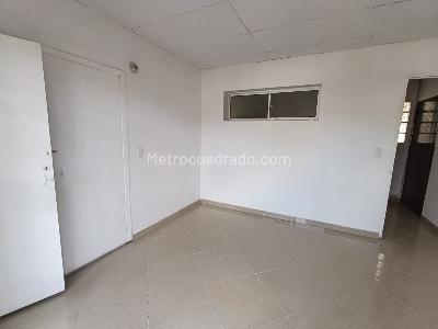 Apartamento de 3 alcobas en arriendo en Miravalle, Medellín, 95 m² · foto 8 de 20