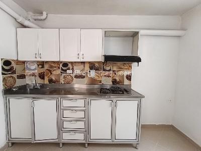 Apartamento de 3 alcobas en arriendo en Miravalle, Medellín, 95 m² · foto 10 de 20