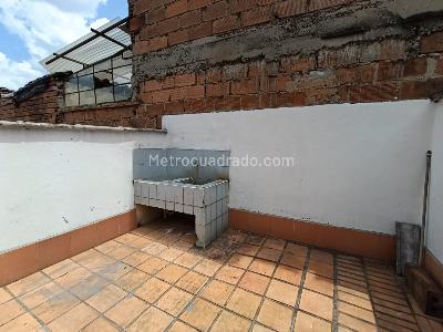 Apartamento de 3 alcobas en arriendo en Miravalle, Medellín, 95 m² · foto 20 de 20