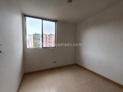 Apartamento de 3 alcobas en arriendo en Loma San Jose Sabaneta, Sabaneta, 80 m² · foto 7 de 17