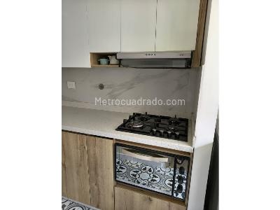 Apartamento de 3 alcobas en venta en Laureles, Medellín, 71 m² · foto 4 de 12