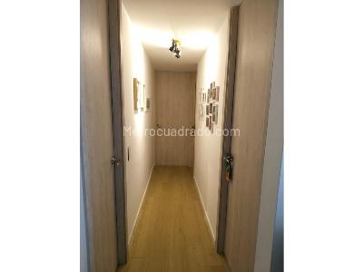 Apartamento de 3 alcobas en venta en Laureles, Medellín, 71 m² · foto 6 de 12