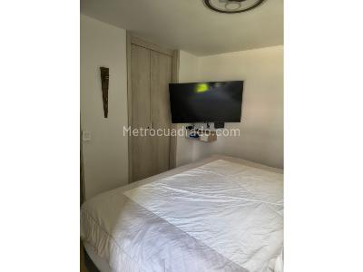 Apartamento de 3 alcobas en venta en Laureles, Medellín, 71 m² · foto 9 de 12