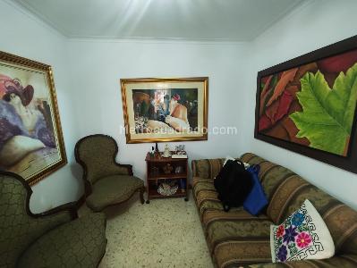 Apartamento de 3 alcobas en arriendo en Laureles Medellin, Medellín, 130 m² · foto 9 de 12