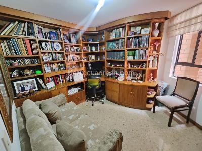 Apartamento de 3 alcobas en arriendo en Laureles Medellin, Medellín, 130 m² · foto 10 de 12