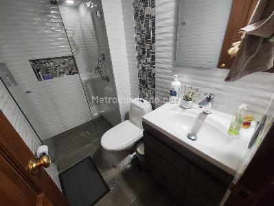 Apartamento de 3 alcobas en arriendo en Laureles Medellin, Medellín, 130 m² · foto 11 de 12