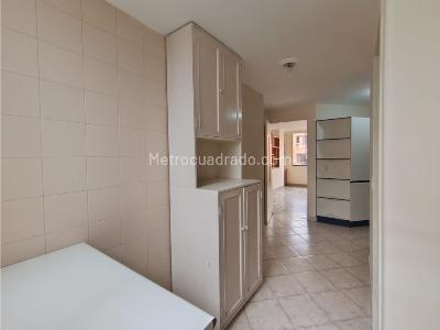 Apartamento de 4 alcobas en venta en Laureles, Medellín, 145 m² · foto 8 de 20