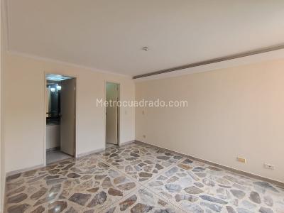 Apartamento de 4 alcobas en venta en Laureles, Medellín, 145 m² · foto 13 de 20