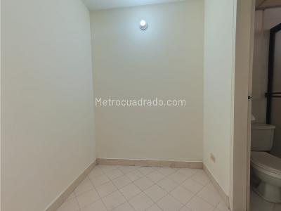 Apartamento de 4 alcobas en venta en Laureles, Medellín, 145 m² · foto 15 de 20