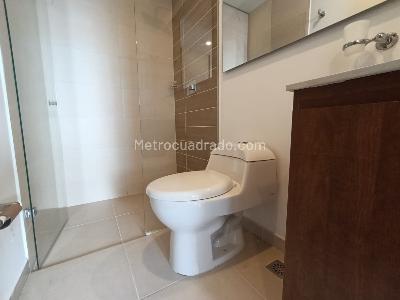 Apartamento de 3 alcobas en arriendo en La Visitacion Los Gonzalez, Medellín, 110 m² · foto 15 de 16