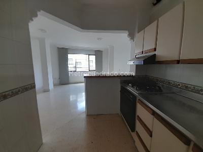 Apartamento de 2 alcobas en arriendo en San Bernardo, Medellín, 60 m² · foto 7 de 20