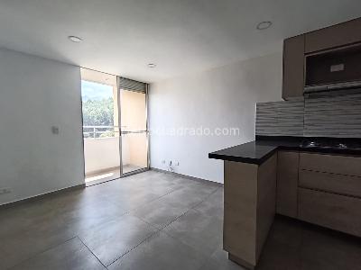 Apartamento de 2 alcobas en arriendo en Vereda Cañaveralejo, Sabaneta, 55 m² · foto 2 de 15