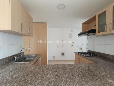 Apartamento de 3 alcobas en arriendo en Loma San Jose Sabaneta, Sabaneta, 92 m² · foto 1 de 20