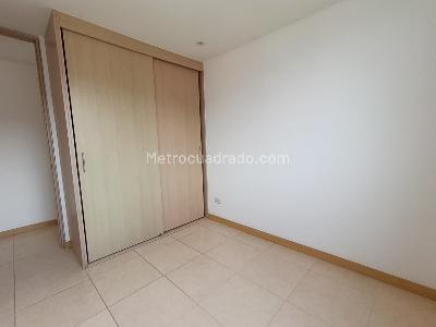 Apartamento de 3 alcobas en arriendo en Loma San Jose Sabaneta, Sabaneta, 92 m² · foto 7 de 20