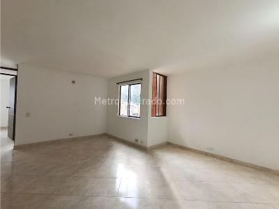 Apartamento de 2 alcobas en venta en Loreto, Medellín, 54 m² · foto 7 de 13
