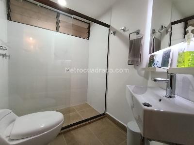 Apartamento de 2 alcobas en arriendo en Santa Maria De Los Angeles, Medellín, 110 m² · foto 12 de 19