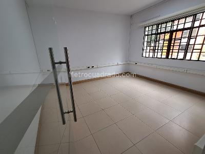Casa de 5 alcobas en arriendo en Laureles Medellin, Medellín, 420 m² · foto 10 de 20