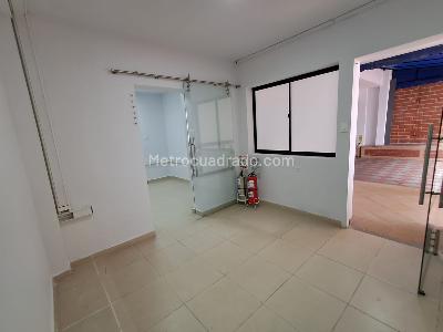 Casa de 5 alcobas en arriendo en Laureles Medellin, Medellín, 420 m² · foto 15 de 20