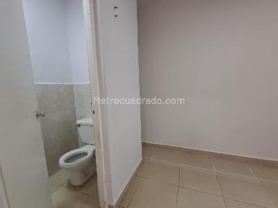 Casa de 5 alcobas en arriendo en Laureles Medellin, Medellín, 420 m² · foto 16 de 20