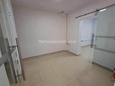 Casa de 5 alcobas en arriendo en Laureles Medellin, Medellín, 420 m² · foto 17 de 20